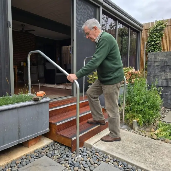 Galvanised Steel Handrail - Image 4